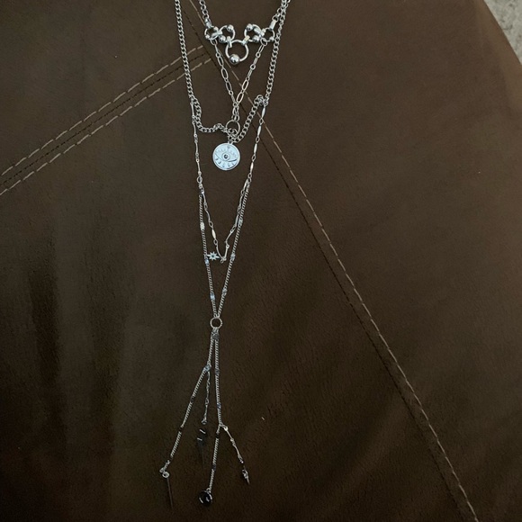 Brand New AE layered necklace - Picture 2 of 5